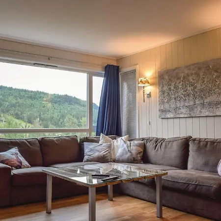 Two-bedroom In Rysstad