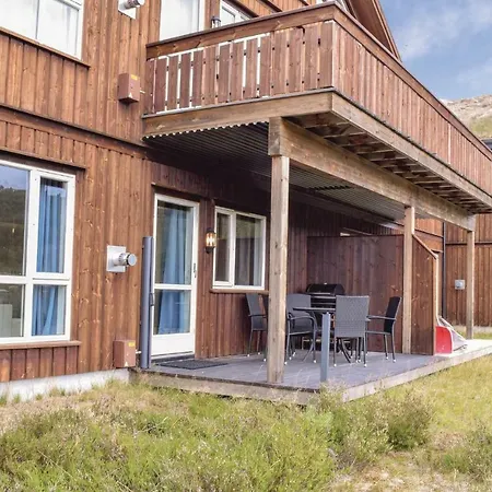 Two-bedroom In Lejlighed Rysstad